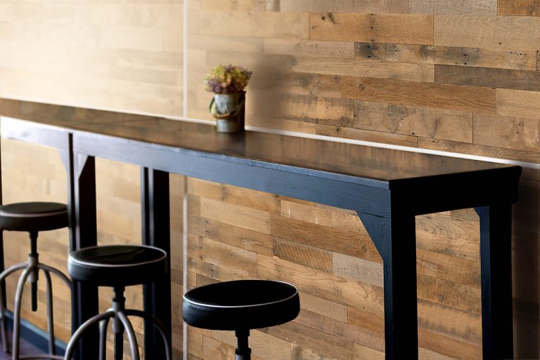 inrichting cafetaria met hygienische vloeren en wanden