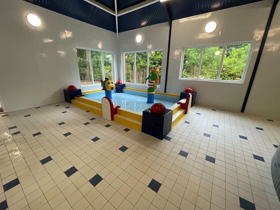plafond inrichting voor zwembaden